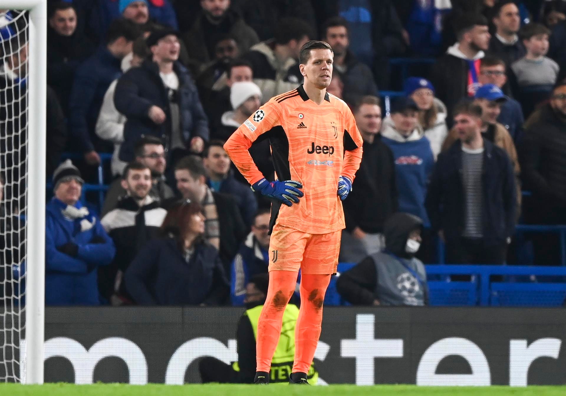 È fatta: Szczesny rinvia il ritiro per giocare nel Barça